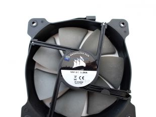 Corsair-Hydro-H80i-V2-7